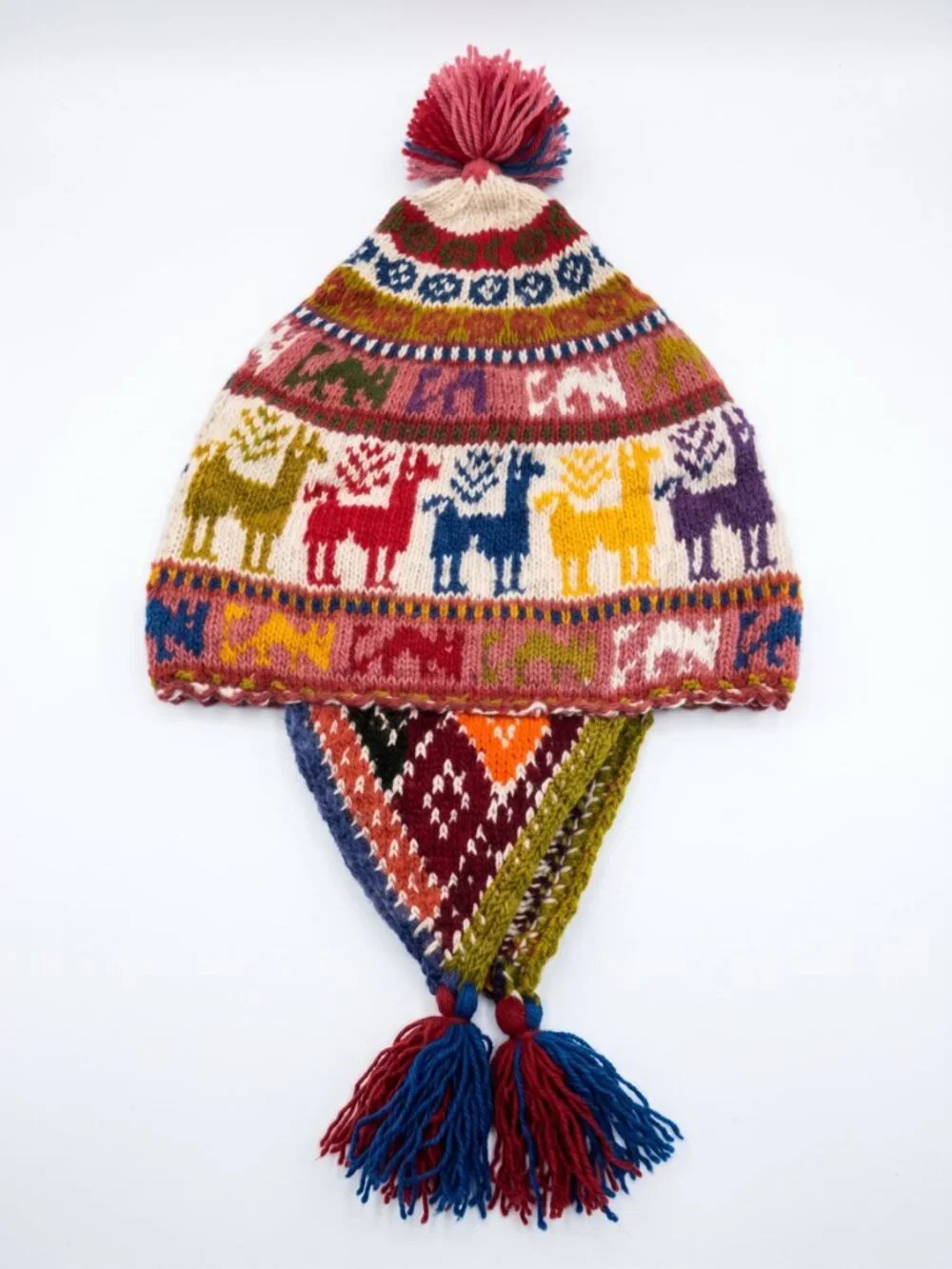 Andean Sheep's Wool Chullo Hat – Traditional Llama Design – Warm Winter Hat